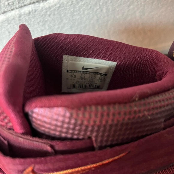 Nike Burgundy Athletic Shoes. LeBron. Size 10.5 - Picture 6 of 7